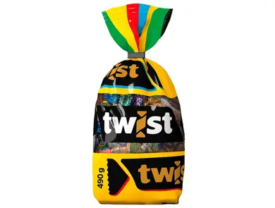 Stor pose Twist‑sjokolade i gul og svart emballasje.