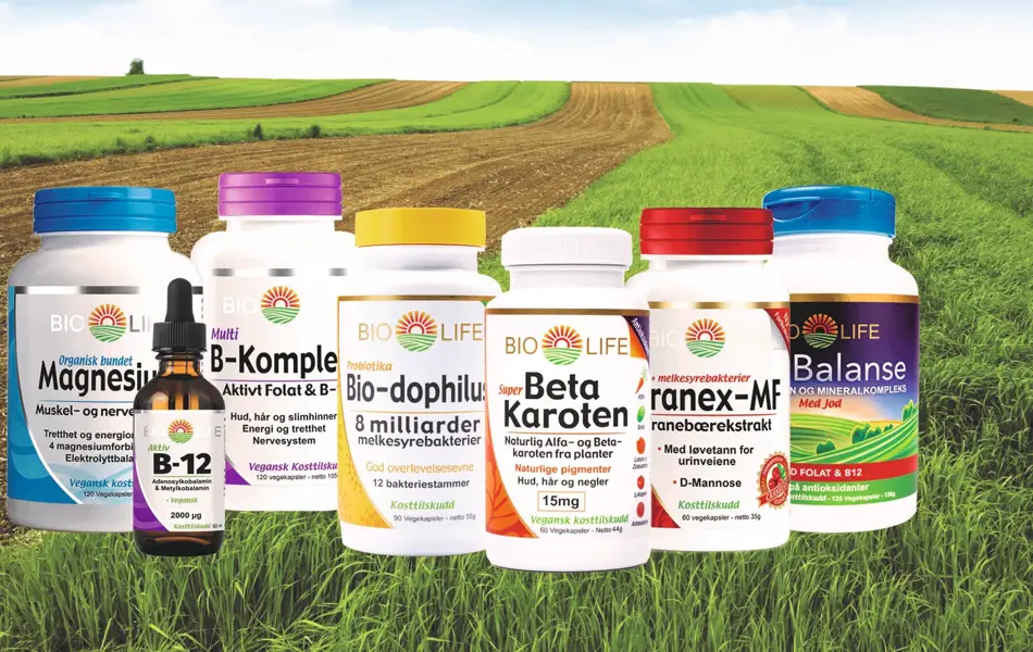 Bilde av diverse Bio Life-produkter med en grønn åker i bakgrunnen