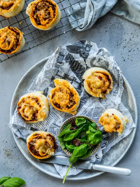 Pizzasnurrer på et fat