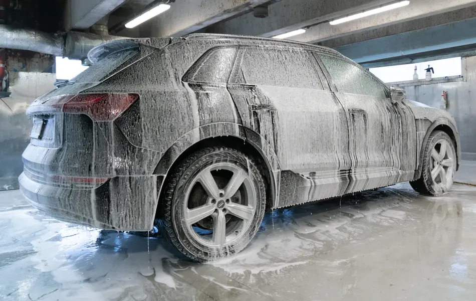 Bilvask, polering, lakkrens Handz On