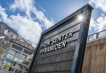 thon_senter_pyramiden_fasade2