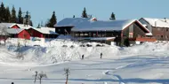 Vinterlandskap på utsiden av Austlid Fjellstue på Thon Hotel Skeikampen