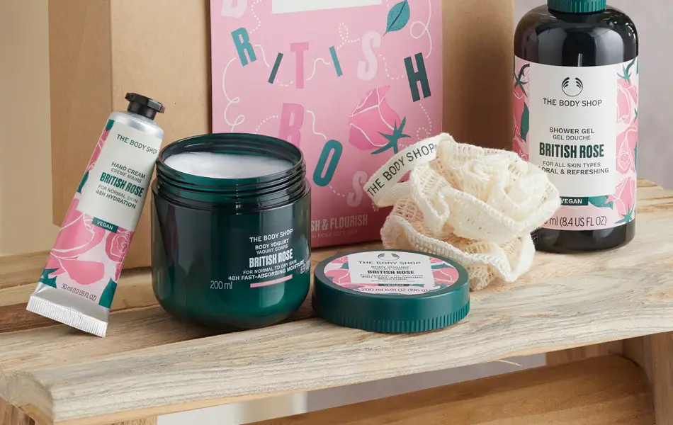Gavesett med håndkrem, bodylotion og dusjsåpe fra The Body Shop