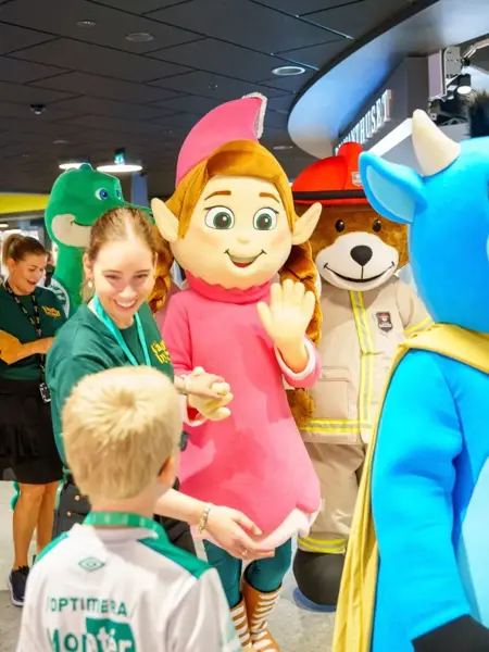 Vågsbygd-dagene amfi vågsbygd kjøpesenter årets kjøpesenter amfelia og oskar