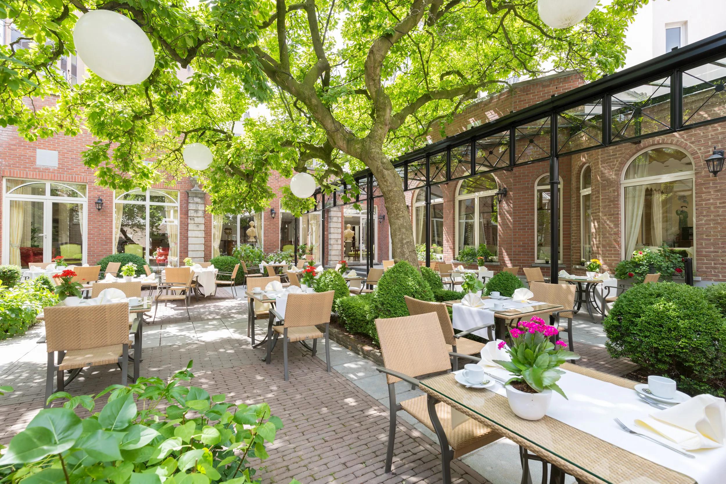 StanhopeHotel_restaurant