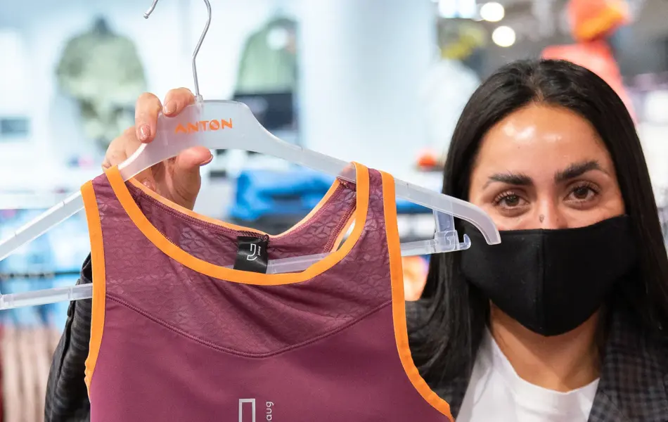 Løpesko fra Hooka og treningstøy fra Anton Sport