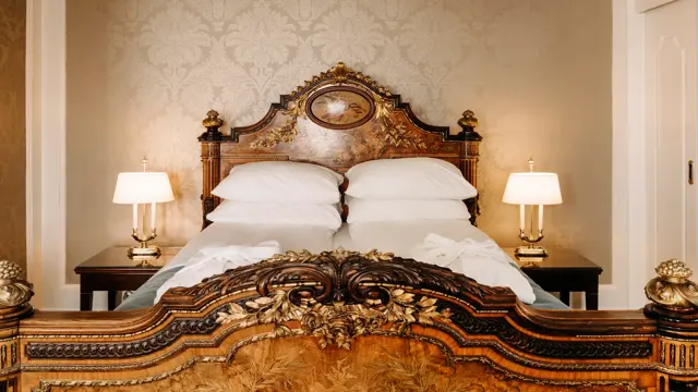 Seng, Josephine Baker suite 