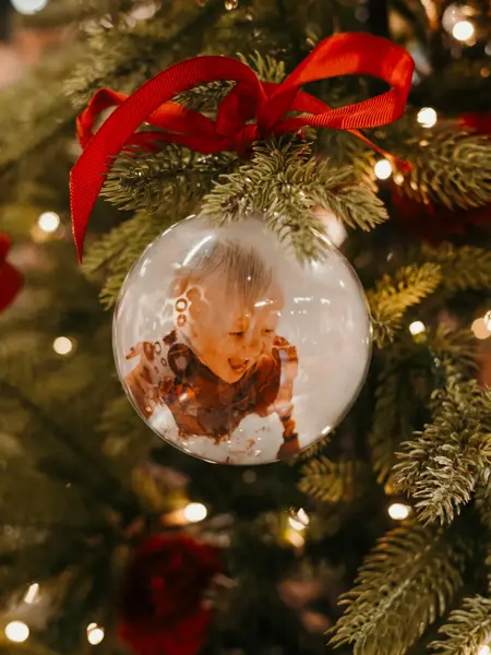 Julekule med foto inni