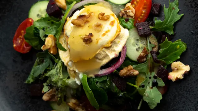 Salat med ost Saporito