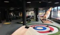 Minigolfbaner med forskjellige temaer på Vestkanten Storsenter