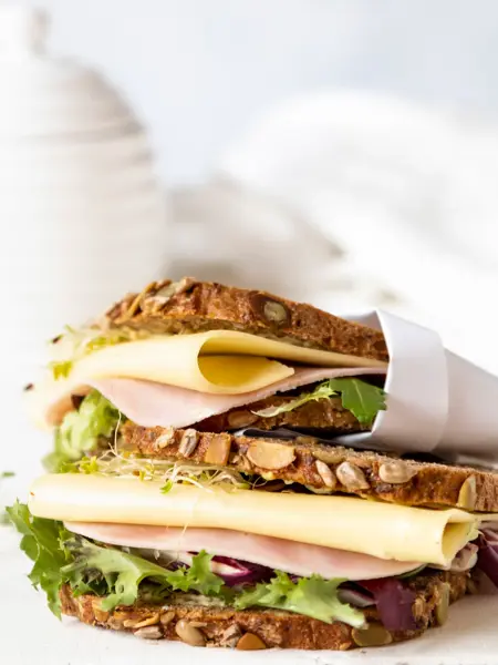 Baker Brun boller og brød