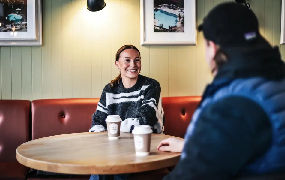 Sandens_0006_Jordbærpikene støttebilde.jpg