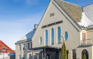 Fasadebilde av Thon Senter Verdal, inngang.