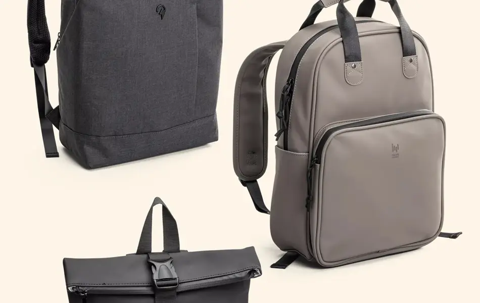 Kollasj med ryggsekker