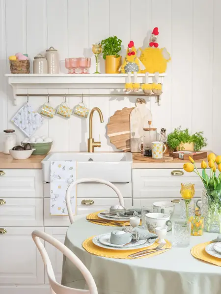 Tildekket bord til frokost