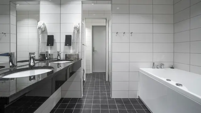 Thon_Hotel_Elgstua_Suite_Bad
