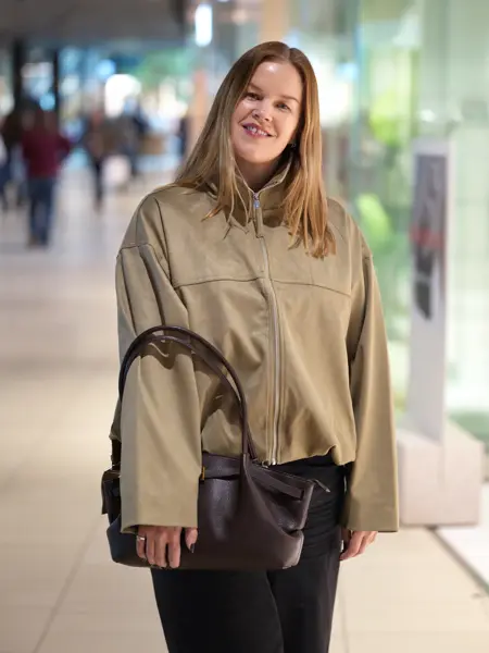 Gina Tricot jakkeanorakk 699 veske 399-2