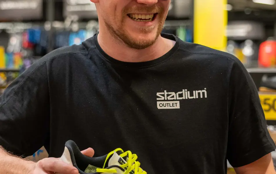 butikkleder på Stadium Outlet