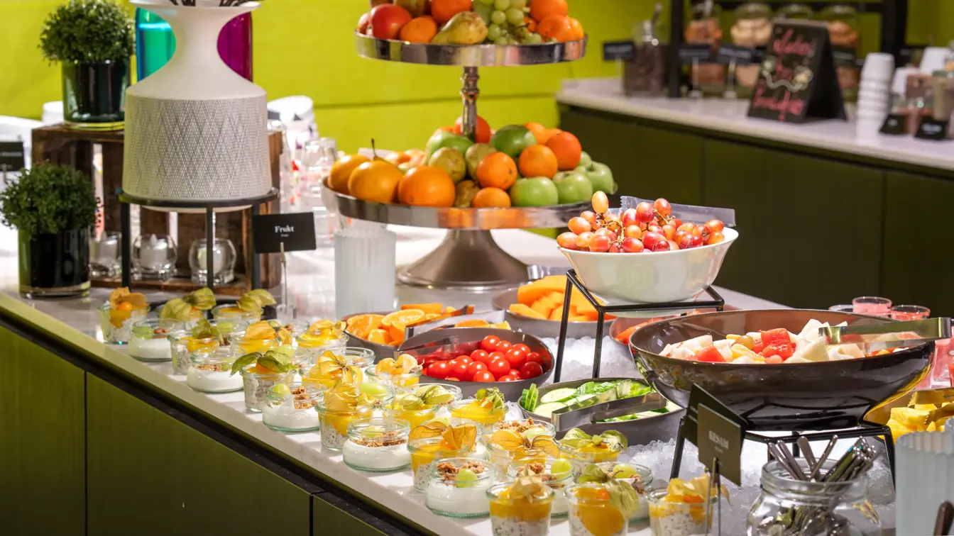 Fersk frukt på frokostbuffet på Thon Hotel Polar