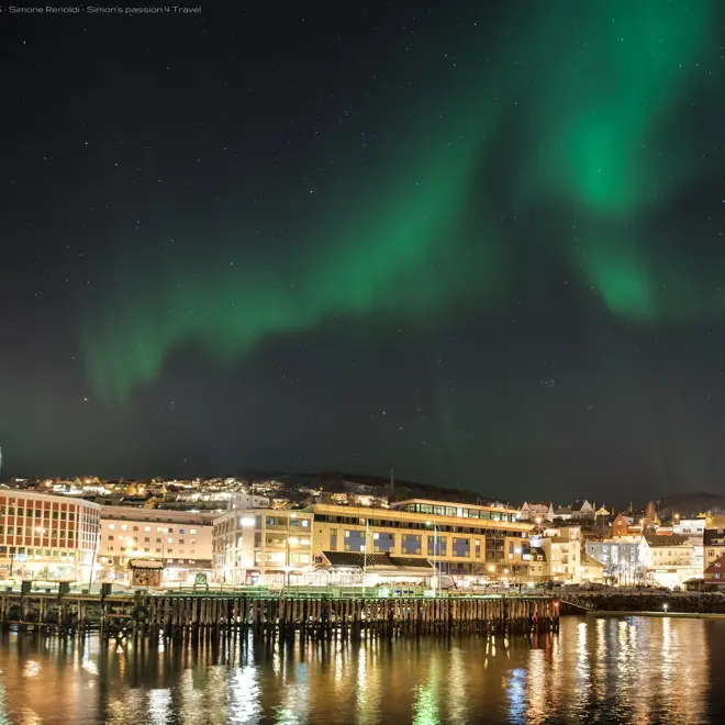 Nordlys over Harstad