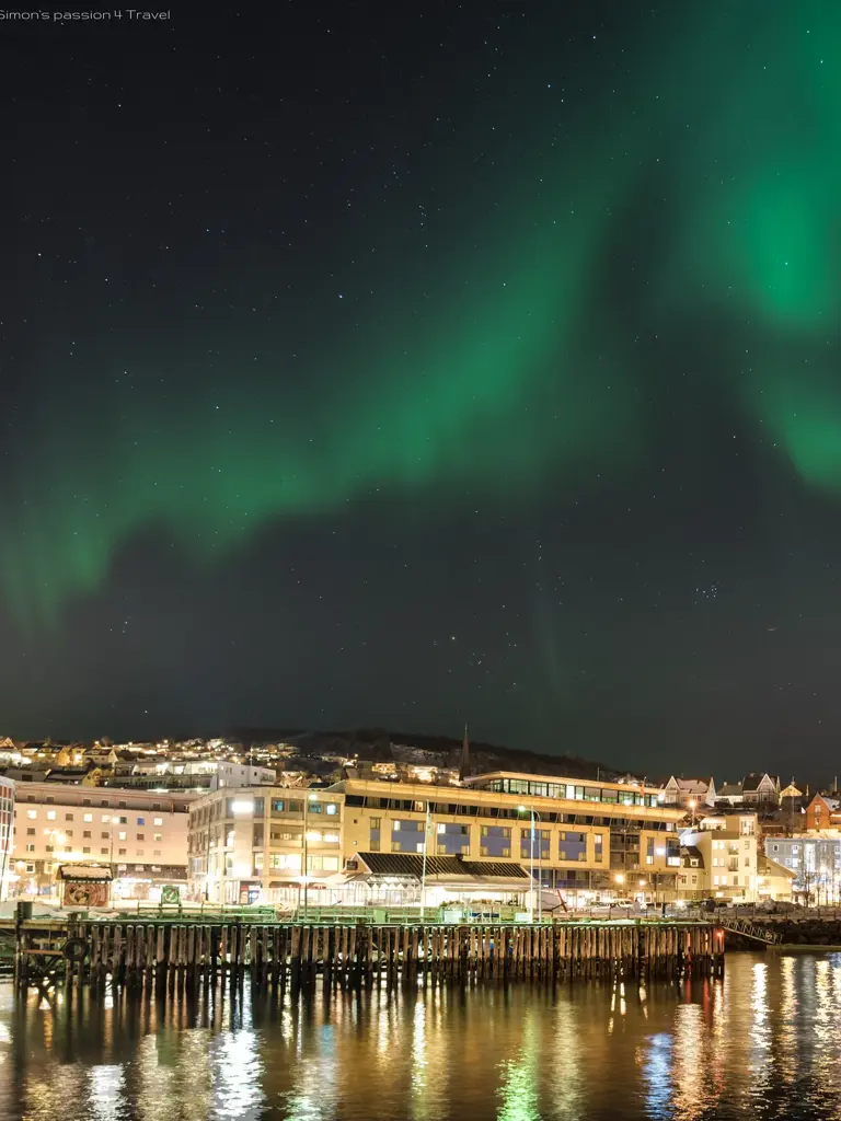 Nordlys over Harstad