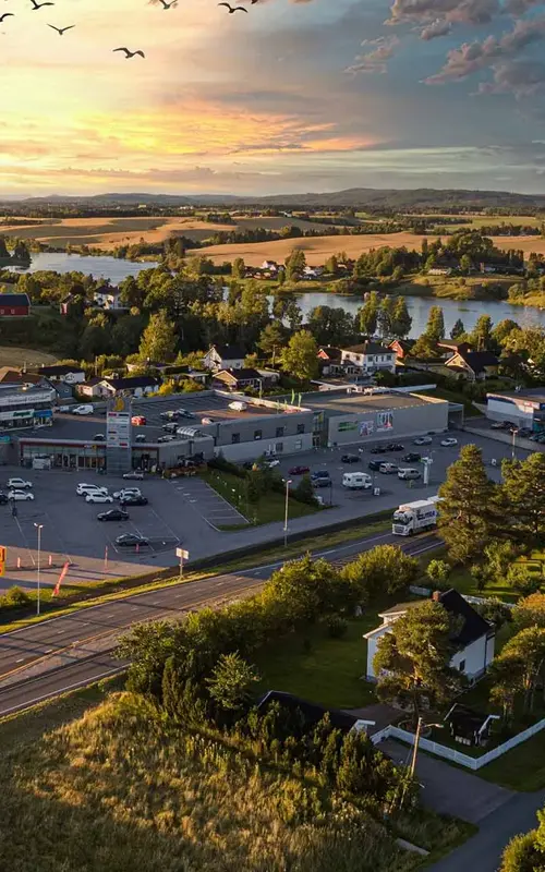 AMFI Eurosenteret fasade, oversiktsbilde tatt med drone