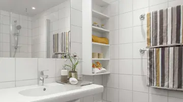 Interiør av bad i Diagonale