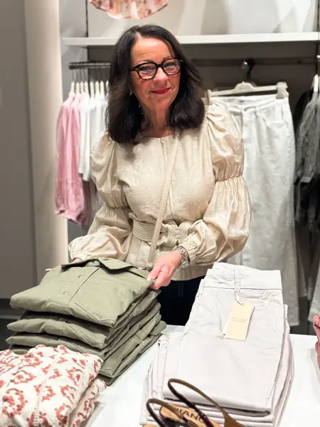 Personal Shopper_Mars_Blogg_FB_IG_5