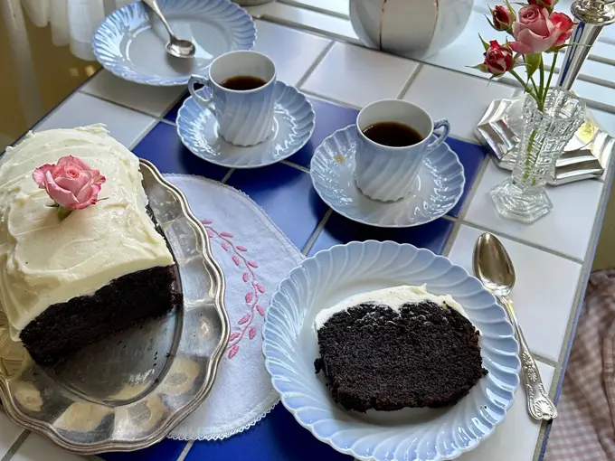 Sjokoladekake med rosesmørkrem