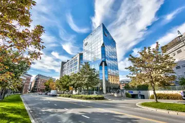 Fasadebilde av næringsbygget Vika Atrium i Oslo.