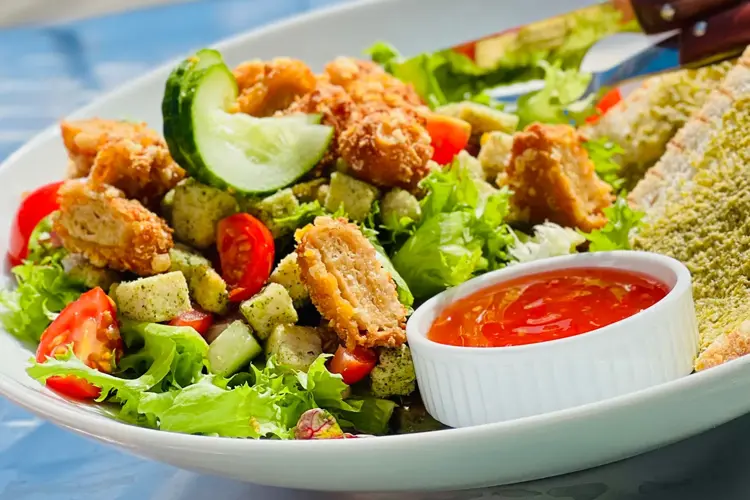 Vi tilbyr en rekke plantebaserte produkter på vår meny og får mange gode tilbakemeldinger på hvor gode disse produktene er, både på smak og konsistens.