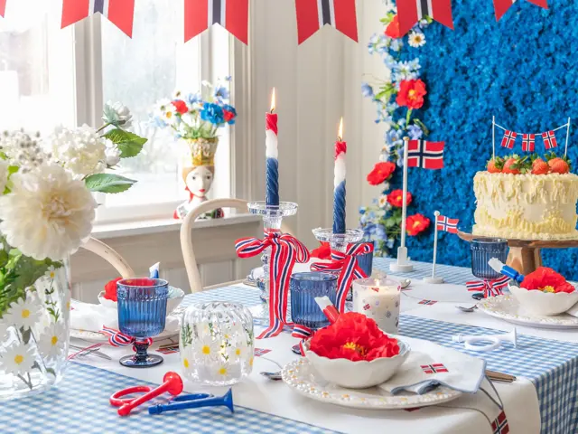 Tildekket bord til 17. mai