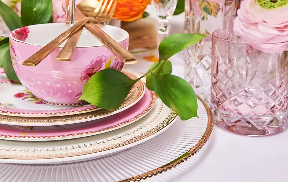 Bord til champagnelunsj