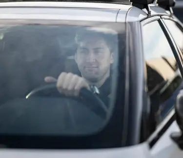 Bilder av kundereise når man parkerer eller lader