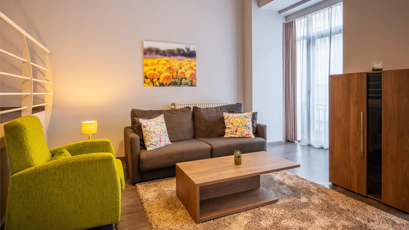 ThonResidenceFloranceBedroom()