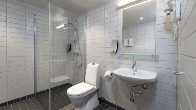 Thon_Hotels_Trondheim_Standard_Triple_Family_Bad