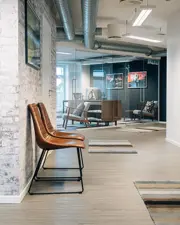 Karl Johans gate 25, interiør