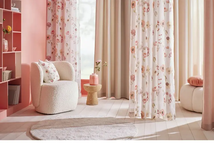 GARDIN Lena fra kr 299,90  GARDIN Lovisa fra kr 299,90  PUTETREKK Lovisa kr 179,90   PUTETREKK Alve korall kr 149,90   PUTETREKK Alve gråbeige kr 149,90  PUTETREKK Moiselle kr 179,90 