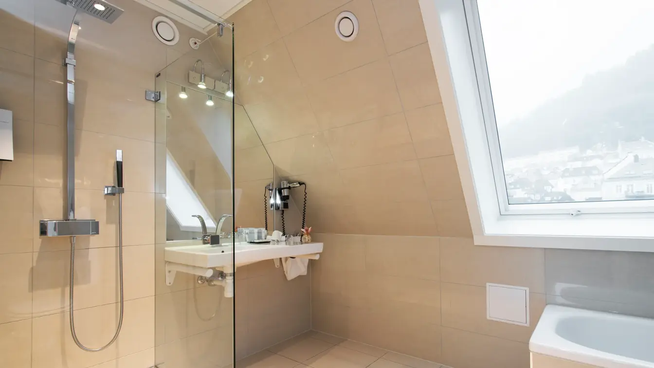 Bad i juniorsuite på Thon Hotel Rosenkrantz Bergen 