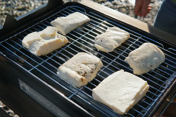 halloumi på grillen