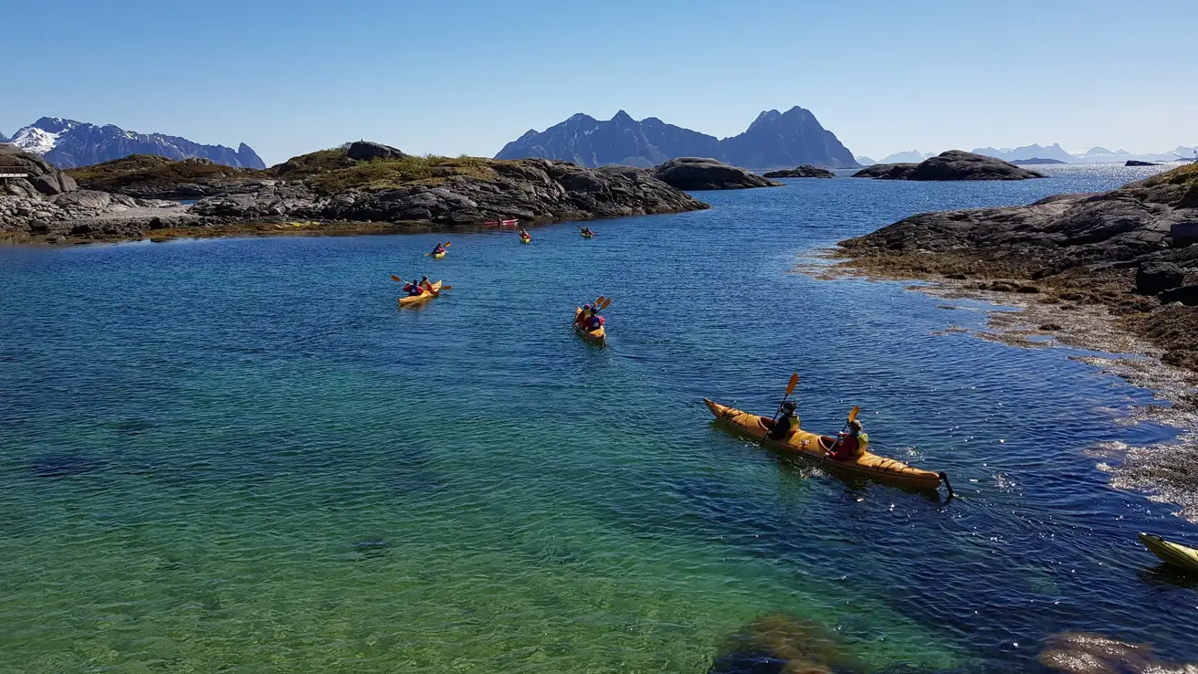 Kayakkpadling i Lofoten