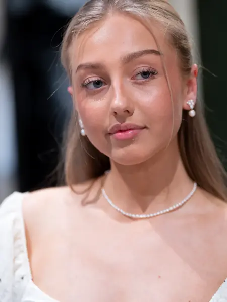 Konfirmasjonsantrekk