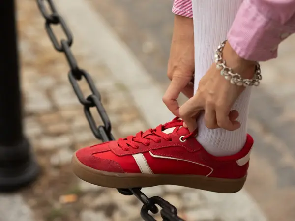 2026_05_11_arets_sommermote_til_dame_retro_joggesko_4.3