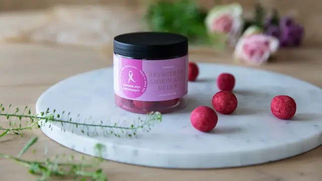 Rosa_sloyfe_sjokolade_7727_f_sMester Grønn.jpg