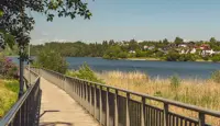 Bilde av turområde Heggedal og Vollen sommerstid med sjø og natur