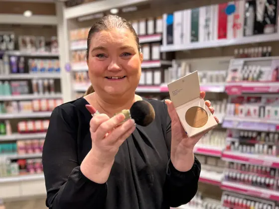 Vita sminkektivitet - 1