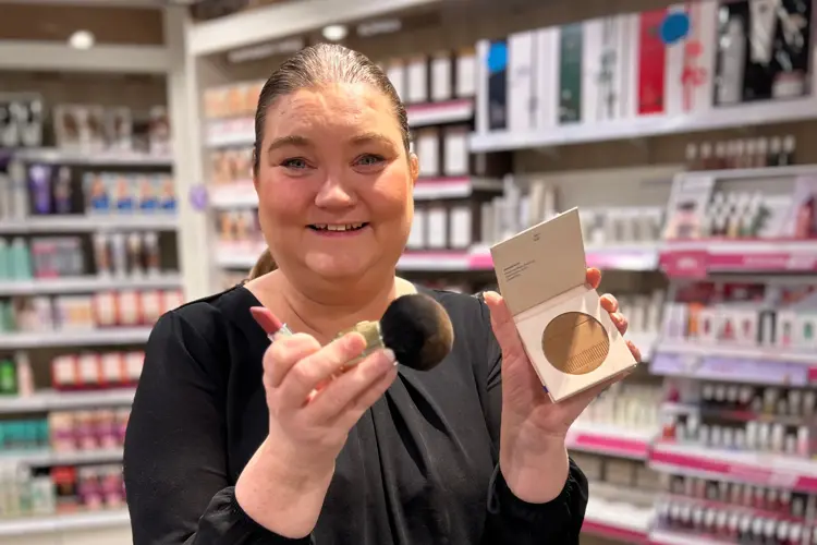 Vita sminkektivitet - 1