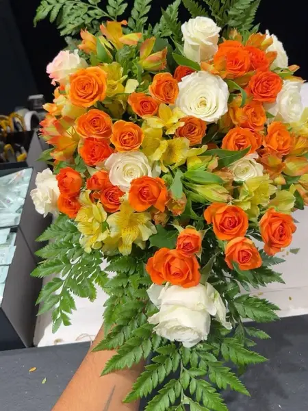 Blomsterdekorasjoner