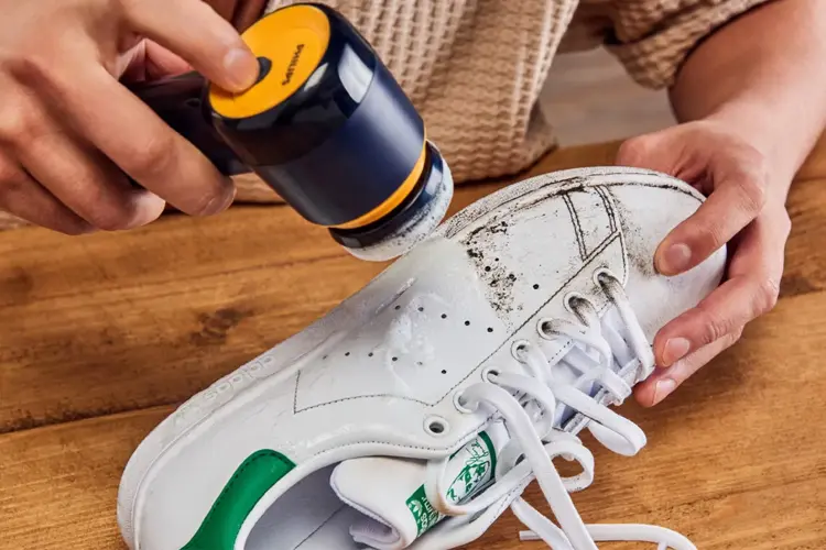 Power: Sneaker Cleaner fra Philips, 349,-