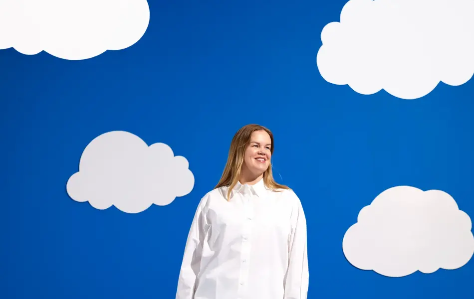 Qomo skjorte 1300 Qomo skjørt 2900 Mango pumps 599-4